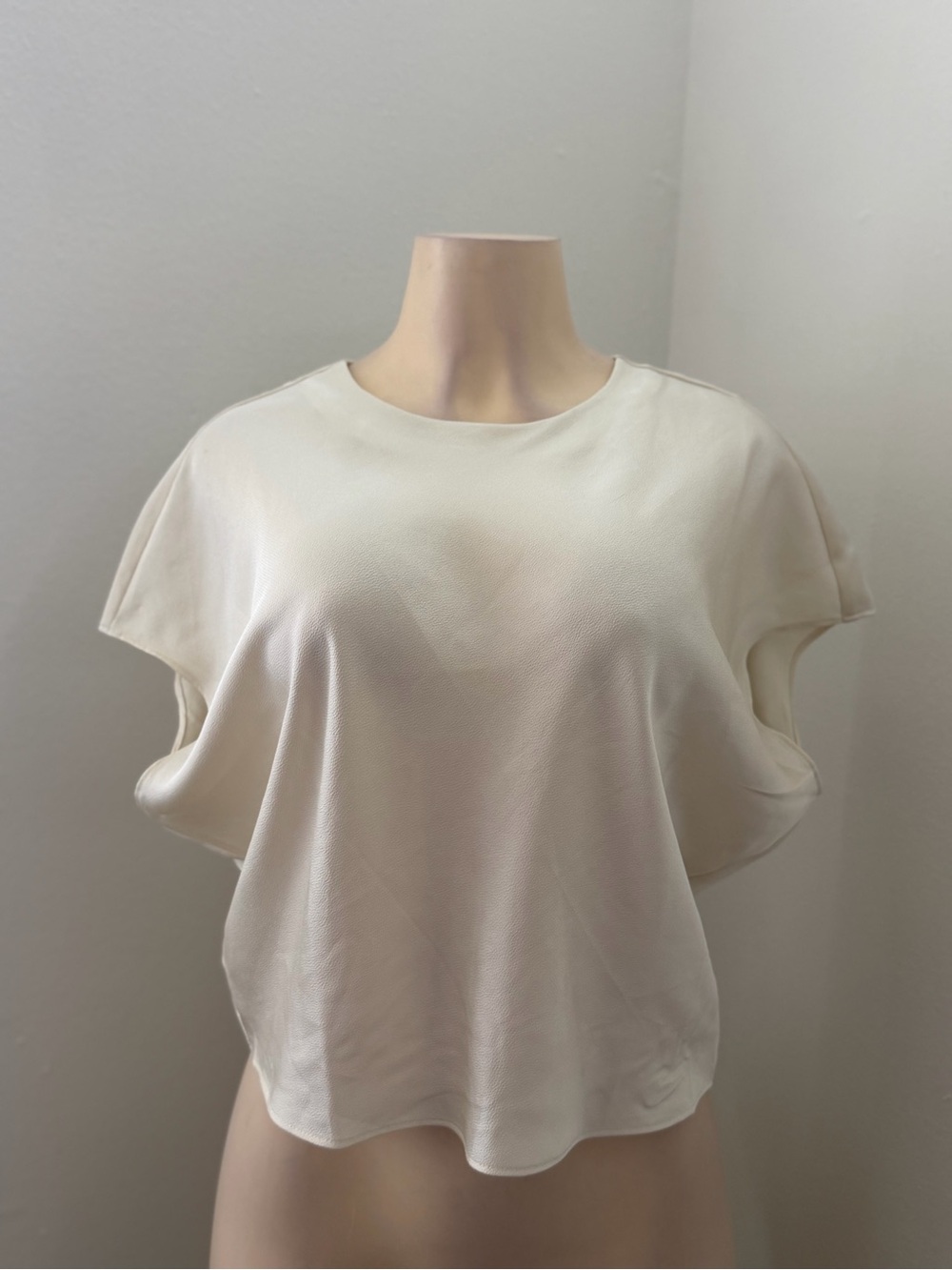 Banana Republic Cream Short-Sleeve Crewneck Top
